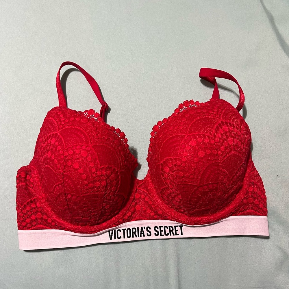 Victoria’s Secret Bra